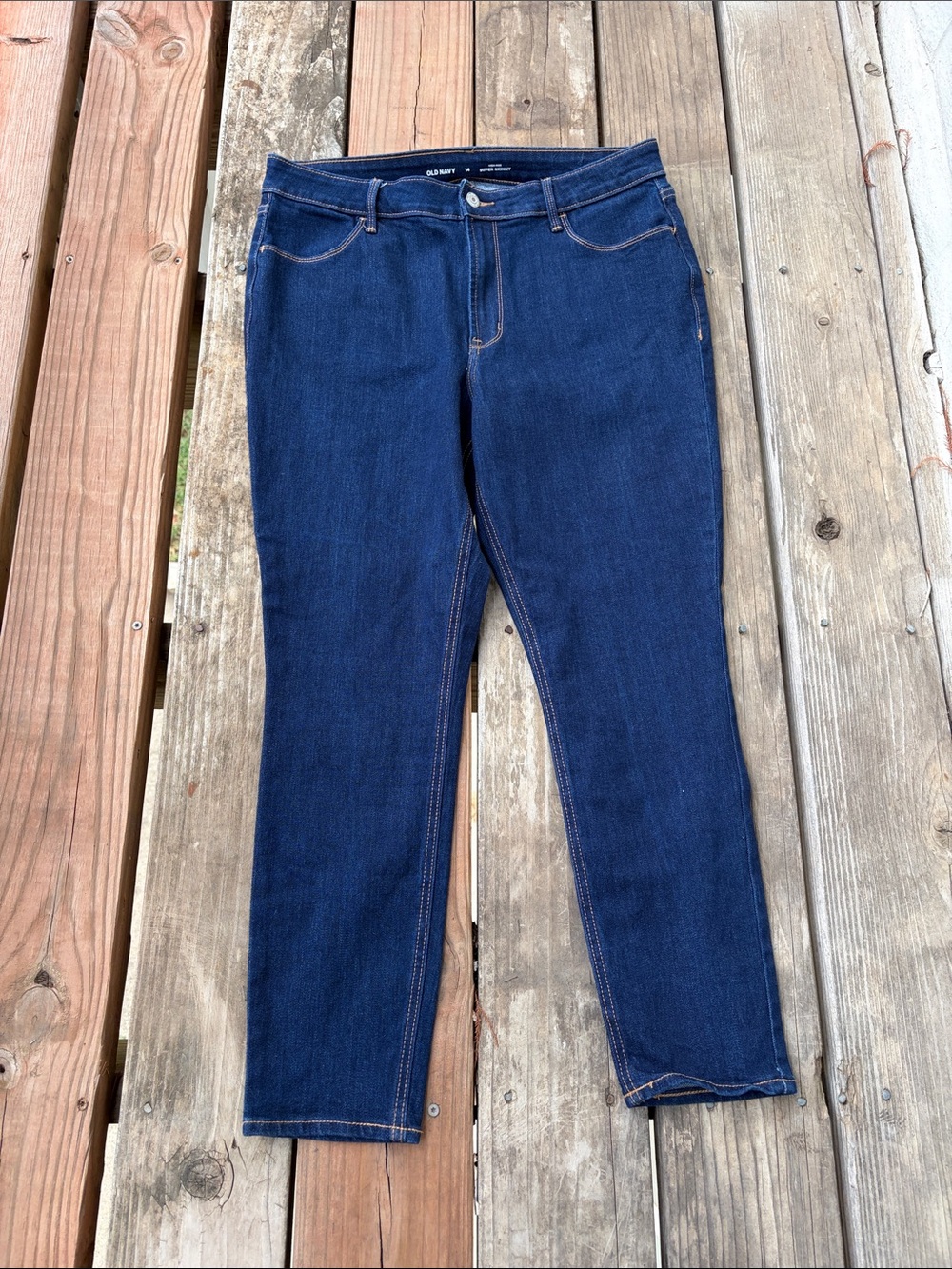 Old Navy Women’s Dark Blue Stretch Jeans